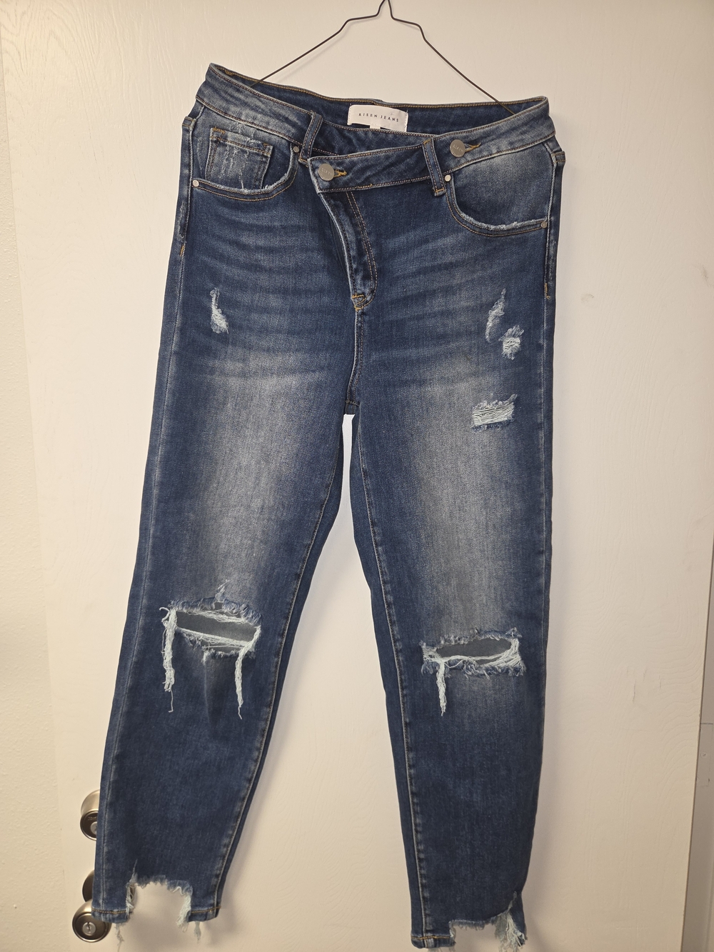 Women's Dark Blue Distressed Straight-Leg Jeans